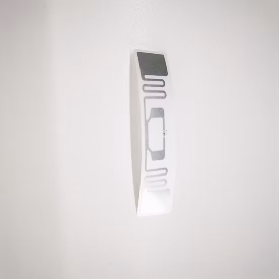 Factory Price Printable Hologram NFC 213 Ntag215 Tag Long Range Hf 13.56MHz Dry Wet RFID Chip NFC Inlay Label Sticker Roll Price